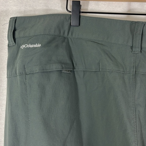 Columbia Saturday Trail Stretch Gray Outdoor Hiking Convertible Pants Size 22WL - Picture 8 of 12